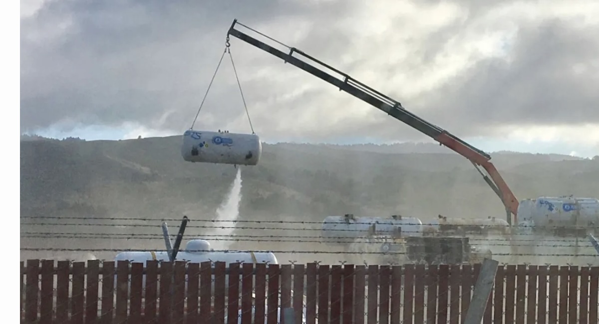 San Mateo County Moves to Code Enforcement for the Amerigas Propane Fence and Tank Removal and for Allowing Abandoned Vehicles on their Property