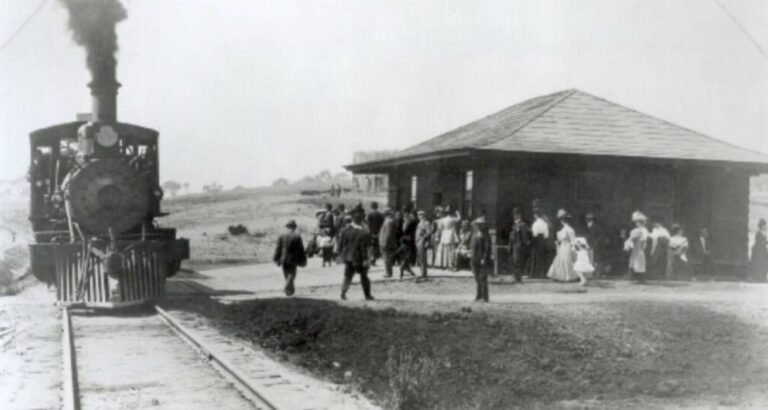 El Granada Train 1908 768x410