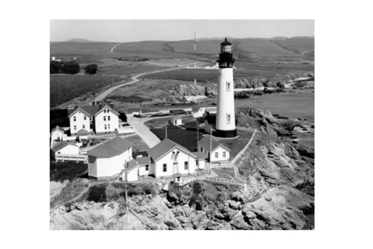 Pigeon point lighthouse aerial 768x512